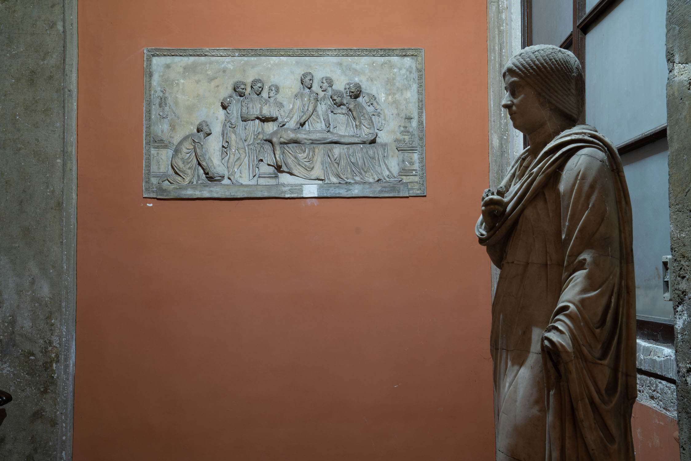 Saxia Museum | Percorsi | Palazzo del Commendatore | Scalone